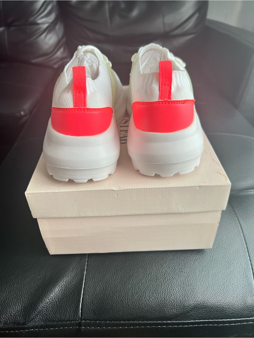 JustFab Devinee Sneakers - Picture 3 of 6